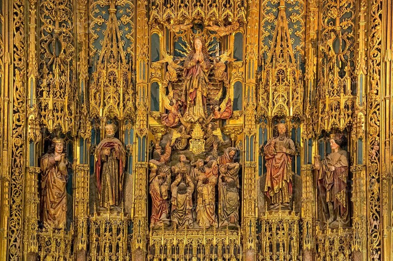 Altar, Old Cathedral (Sé Velha) in the historic centre of Coimbra, Coimbra, Coimbra district, Portugal, Europe, aerial view, birds-eyes view, Travel, Travel photography