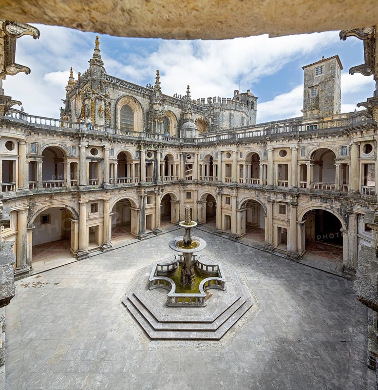 Great Cloister of Diogo do Torralva, Panorama, Fortress of Tomar, Castle of the Knights Templar, Templars, UNESCO Heritage Site, Tomar, District of Santarém, Portugal, Europe, Convento da Ordem de Christo, District of Santarém, aerial view, birds-eyes view, Travel, Travel Photography