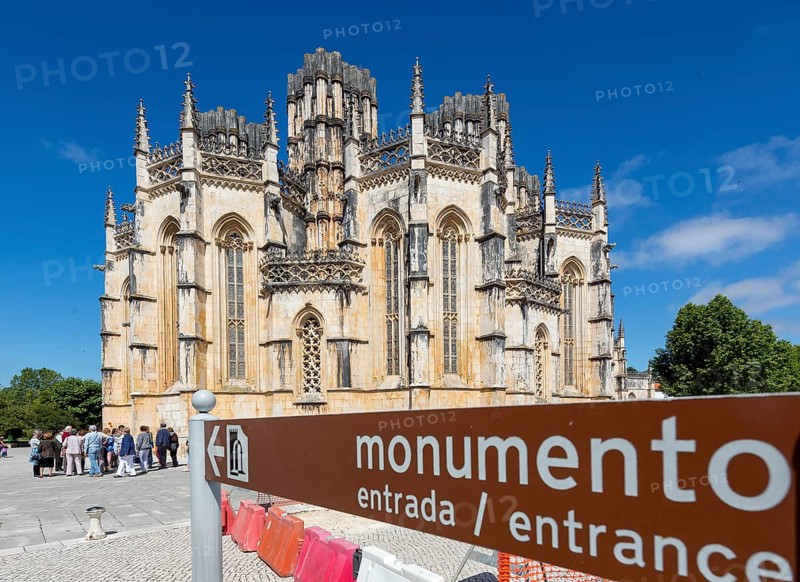 Monument sign, Monastery of Santa Maria da VitÃüria, UNESCO World Heritage Site, Monastery Church of Batalha, Mosteiro da Batalha, Batalha, Leiria District, Portugal, Europe, aerial view, birds-eyes view, Travel, Travel Photography