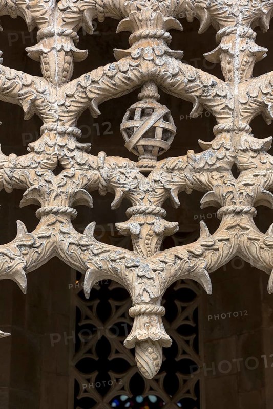 Manueline tracery in the cloister, Monastery of Santa Maria da VitÃüria, UNESCO World Heritage Site, Monastery Church of Batalha, Mosteiro da Batalha, Batalha, Leiria District, Portugal, Europe, aerial view, birds-eyes view, Travel, Travel Photography