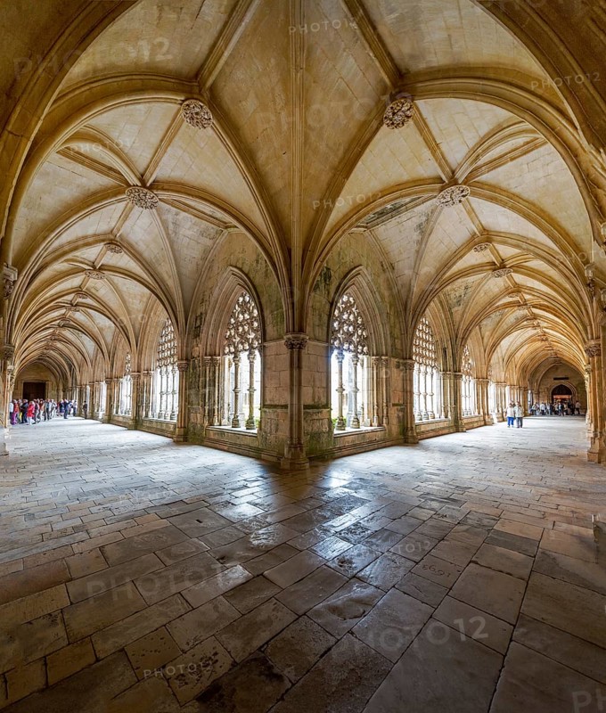 Monastery of Santa Maria da Vitória, UNESCO World Heritage Site, cloister, monastery church of Batalha, Mosteiro da Batalha, Batalha, Leiria district, Portugal
