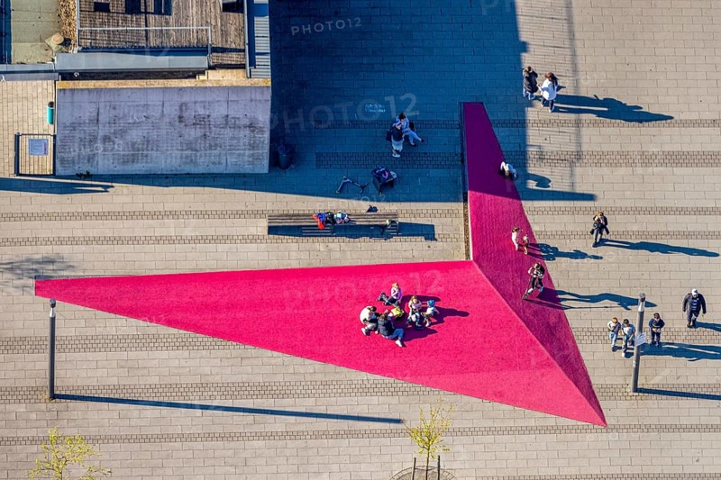 Aerial view, Campusplatz Nord with ground painting and resting places, Selm, Münsterland, North Rhine-Westphalia, Germany, DE, Europe, aerial view, aerial photography, aerial photography, overview, bird's eye view, birds-eyes view, overview