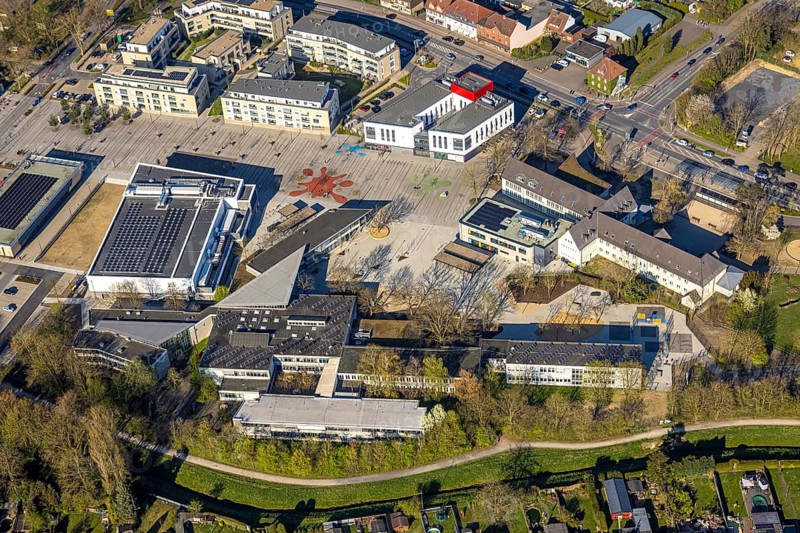 Aerial view, Campus South with Overbergschule Gem. Grundschule and Städt. Selm, Münsterland, North Rhine-Westphalia, Germany, education, educational institution, DE, Europe, primary school, property tax, real estate, educational institute, aerial view, aerial photography, aerial photography, school, overview, bird's-eye view, residential area, residential area, residential quality, residential neighbourhood, residential estate, residential district, bird's-eye view, overview