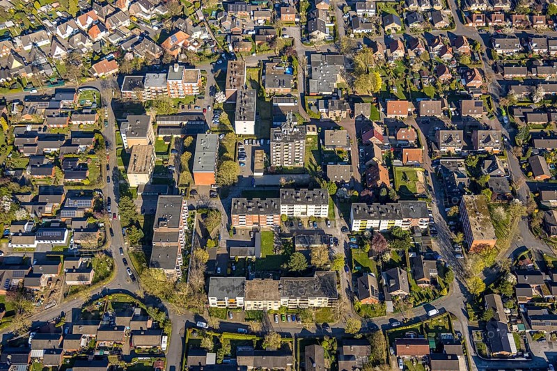 Aerial view, multi-family house, housing estate Jakob-Kaiser-Straße, bycatch, Selm, Münsterland, North Rhine-Westphalia, Germany, DE, Europe, property tax, real estate, aerial view, aerial photography, aerial photography, castle, overview, bird's-eye view, residential complex, living and living, residential area, quality of living, residential neighbourhood, housing estate, residential area, birds-eyes view, overview