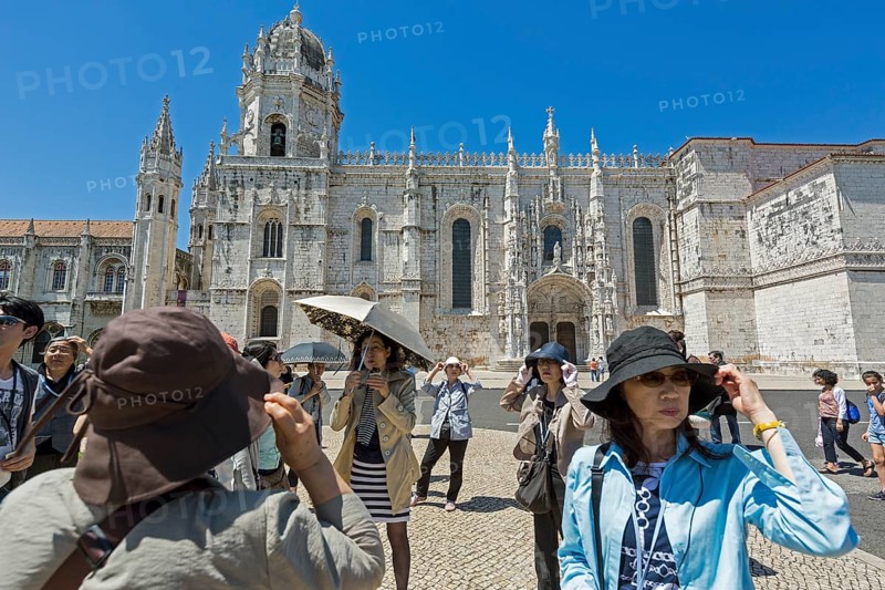 Japanese tourists in front of the Mosteiro dos Jerónimos, UNESCO World Heritage Site, Lisbon, Lisbon District, Portugal