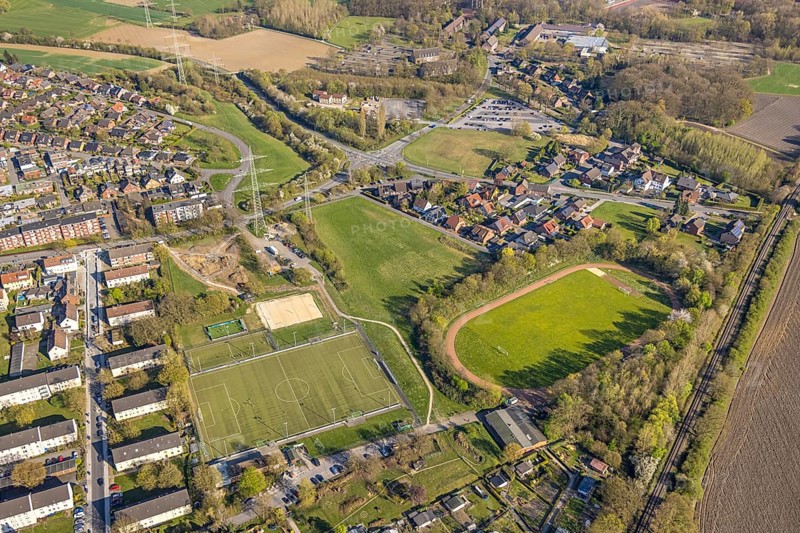 Aerial view, PSV Bork Stadion football stadium on Waltroper Straße, secondary pitches, Bork, Selm, Münsterland, North Rhine-Westphalia, Germany, DE, Europe, football pitch, football stadium, aerial view, aerial photography, aerial photography, sports, sports facilities, sports field, sports venue, stadium, overview, bird's-eye view, overview