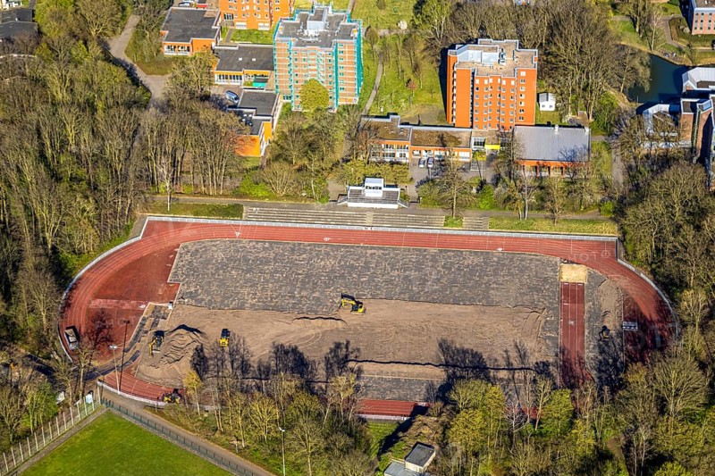 Aerial view, high-rise housing estate Am Kesselhaus and Carl-Sievering-Straße with construction site, police authority IPA-HAUS Selm / Bork, police school, football stadium sports field renovation construction site at Westring, Bork, Selm, Münsterland, North Rhine-Westphalia, Germany, construction work, construction area, building site, building plots, construction project, building site, DE, Europe, football pitch, football stadium, high-rise buildings, aerial view, aerial photography, aerial photography, sports, sports facilities, sports field, sports facility, stadium, overview, bird's-eye view, overview