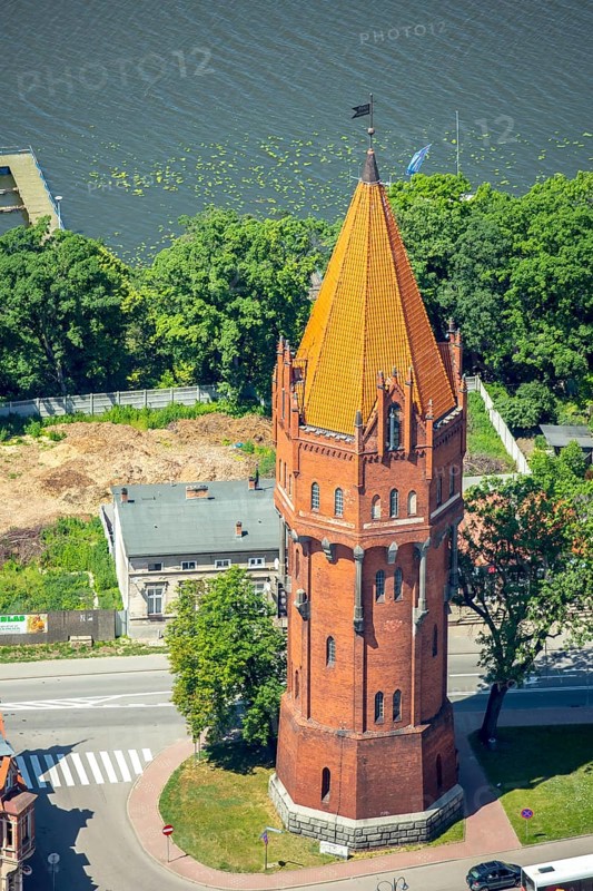 Malbork, Castle, Brick Gothic, River Nogat, City of Marienburg, Seat of the Grand Masters of the Teutonic Order, Teutonic Order State, pomorskie, Poland, Baltic Sea coast, PL, Europe, aerial view, bird's-eye view, aerial photography, overview, bird's-eye view, northern Poland