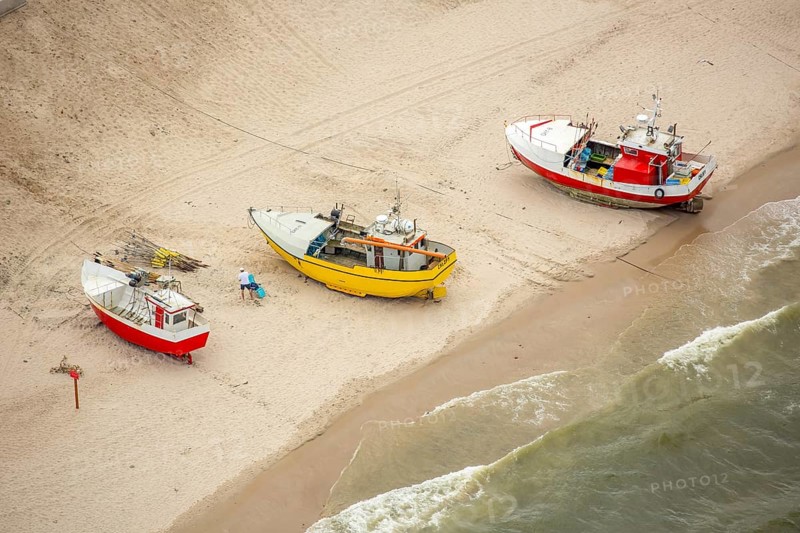 UnieÅ'cie, nest, West Pomerania, sandy beach, fishing boats, beach life, Baltic Sea coast, Województwo zachodniopomorskie, Poland, Województwo zachodniopomorskie, PL, Europe, aerial view, birds-eyes view, aerial photography, overview, bird's eye view, northern Poland