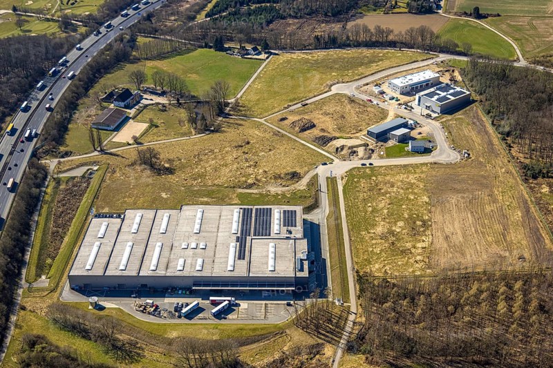 Aerial view, industrial estate An den Drei Eichen, AOS Stahl GmbH, Koro RIW company premises, Grundschöttel, Wetter, Ruhr area, North Rhine-Westphalia, Germany, DE, Europe, commercial enterprises, commercial area, commercial property, commercial park, commercial site, commercial use, industrial area, industrial site, aerial photograph, aerial photography, aerial photography, overview, bird's-eye view, Wetter (Ruhr), birds-eyes view, overview