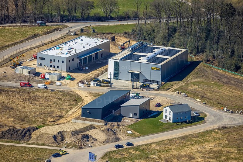Aerial view, industrial estate An den Drei Eichen, Koro RIW company premises, Grundschöttel, Wetter, Ruhr area, North Rhine-Westphalia, Germany, DE, Europe, commercial enterprises, commercial area, industrial estate, commercial property, commercial park, commercial site, commercial use, industrial area, industrial site, aerial photograph, aerial photography, aerial photography, overview, bird's-eye view, Wetter (Ruhr), birds-eyes view, overview