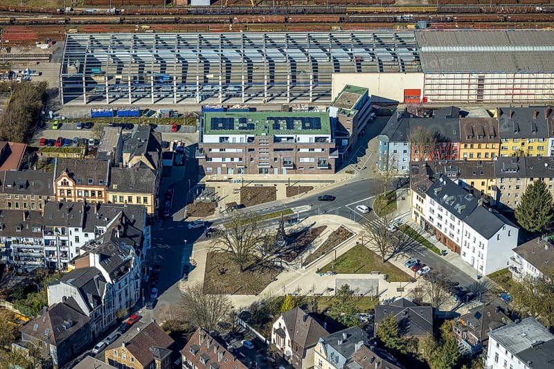 Aerial view, Karl-Marx-Platz redesign, Germania Denkmal design by architect Heinrich Klutmann, new multi-generation house in the residential area Breite Straße, Witten, Ruhr area, North Rhine-Westphalia, Germany, DE, monument, Europe, aerial view, aerial photography, aerial photography, new building, place, square, overview, redesign, bird's-eye view, residential building, birds-eyes view, overview