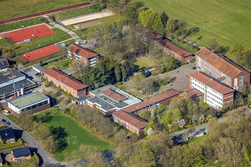Aerial photo, Gymnasium St. Christophorus, Werne, Ruhr area, North Rhine-Westphalia, Germany, education, educational institution, DE, Europe, grammar school, teaching institute, aerial photography, aerial photography, Münsterland, school, overview, bird's-eye view, overview
