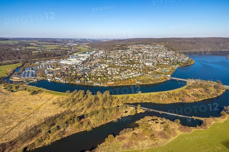 Aerial view, local view residential area with river Ruhr and Obergraben and Obergrabenbrücke Friedrichstraße, left HSOS Industrial Services GmbH industrial plant supplier with solar roof, Wetter, Ruhr area, North Rhine-Westphalia, Germany, DE, Europe, property tax, real estate, aerial view, aerial photography, aerial photography, overview, bird's-eye view, Wetter (Ruhr), residential area, housing and living, residential area, quality of living, residential neighbourhood, housing estate, residential area, birds-eyes view, overview