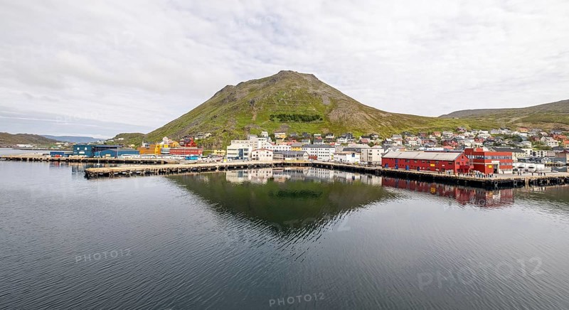 Harbour and town view, Honningsvåg, Finnmark, Norway, Scandinavia, Europe, adventure travel, mountainside, tourism, harbour, harbour basin, harbour area, harbour entrance, harbour overview, Honningsvåg, Hurtigruten, Hurtigruten voyage, cruise, sea, NOR, travel, destination, sea travel, sightseeing, tourism, Norwegian, Scandinavian, touristic