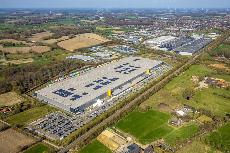 Aerial photo, Amazon logistics, Amazon DE DTM1, Lenklar, Werne, Ruhr area, North Rhine-Westphalia, Germany, DE, Europe, freight transport, logistics, logistics service, logistics service provider, logistics provider, logistics centre, aerial photo, aerial photography, aerial photography, Münsterland, forwarding, transport, transport service, overview, bird's-eye view, overview