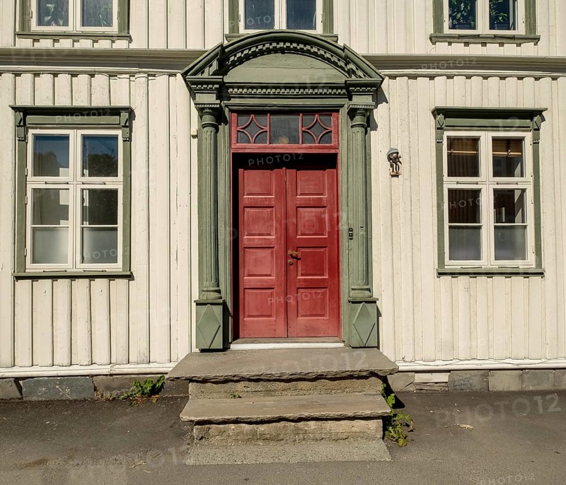Shapes and colours, picturesque doors and windows, Nedre Bakklandet, Nygata Street, Trondheim, Trøndelag, Norway, Scandinavia, Europe, adventure travel, tourism, Hurtigruten, Hurtigruten trip, cruise, NOR, travel, destination, sea trip, sightseeing, tourism, Trøndelag, historic houses, picturesque doors, picturesque window, Norwegian, Scandinavian, touristic