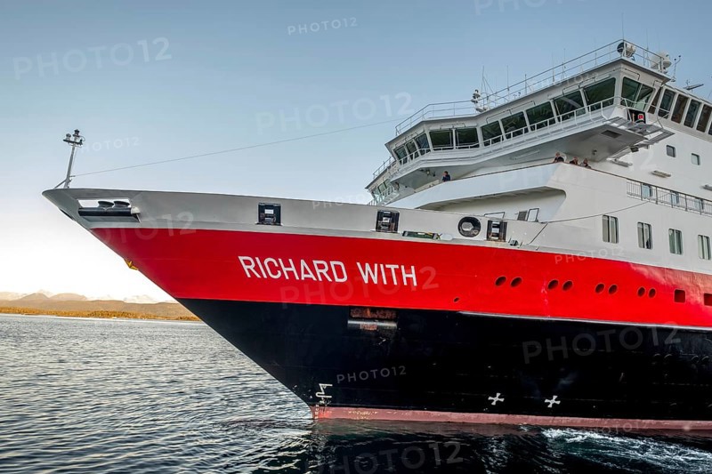 Ship MS Richard With, harbour Molde, Møre og Romsdal, Norway, Scandinavia, Europe, adventure trip, tourism, harbour, Hurtigruten, Hurtigruten trip, cruise, cruise ship, Molde, Møre og Romsdal, NOR, shipping company Hurtigruten AS, trip, destination, ship, sea trip, sightseeing, tourism, Norwegian, Scandinavian, touristic