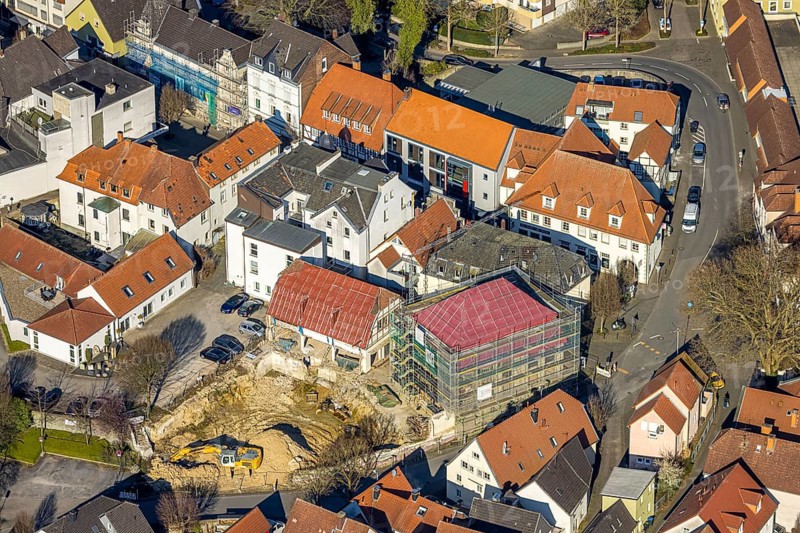 Aerial view, construction site with new building on the corner of Kämperstraße and Steinerstraße, former Fredrich and Neuschäfer furniture store, Werl, Werl-Unnaer Börde, North Rhine-Westphalia, Germany, worker, architecture, exterior view, construction work, construction worker, construction area, construction site, building plot, construction crane, construction measure, construction project, construction site, DE, development, Europe, progress, building, scaffolding, trade, commercial enterprises, commercial area, commercial area, commercial property, commercial park, commercial site, commercial use, real estate, industrial area, industrial site, infrastructure, construction, intersection, Kämperstraße, aerial view, aerial photography, aerial photography, machines, modernisation, new construction, planning, renovation, city, urban development, Steinerstraße, street, daylight, overview, urban, traffic, bird's-eye view, tools, birds-eyes view, overview