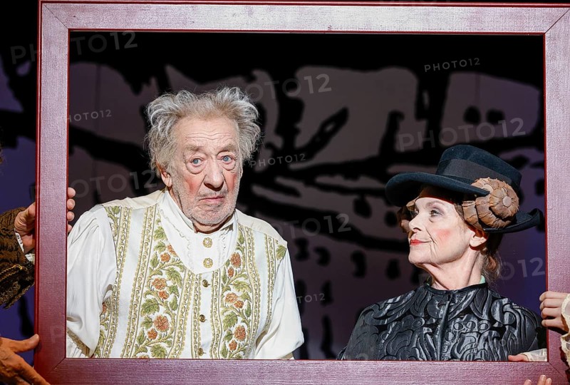 Dieter Hallervorden and Dagmar Biener at the photo rehearsal for the play 'Der eingebildet Kranke' at the palace gardens Theatre. Berlin, 02.09.2025