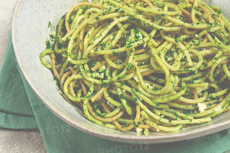 Spaghetti with pesto sauce, homemade, no people