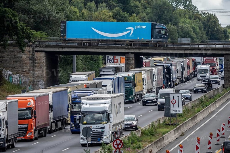 Traffic jam on the A1 motorway, between the Dortmund-Unna junction, A1 A44, and the Kamener Kreuz junction, A1 A2, lorries jammed in the left lane, looking south, North Rhine-Westphalia, Germany