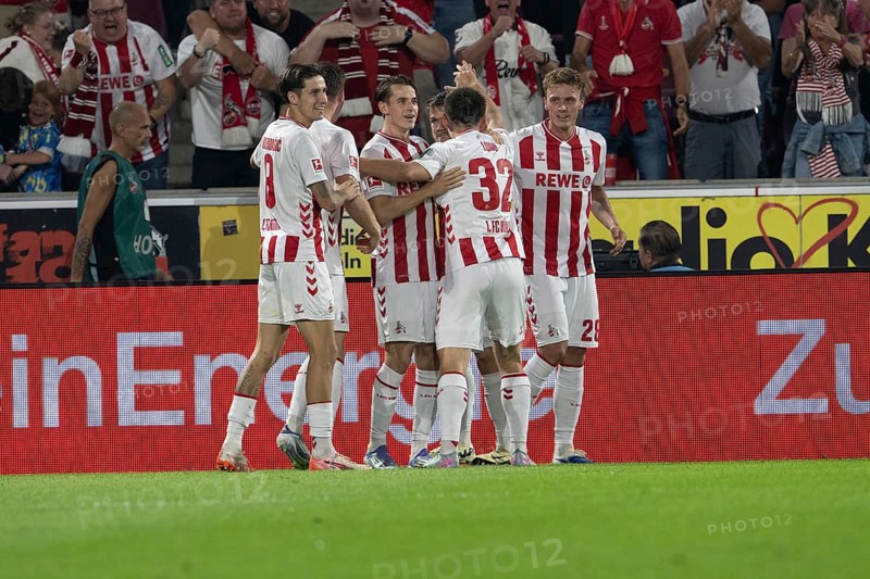 (DFL/DFB REGULATES PROHIBIT ANY USE OF PHOTOGRAPHS AS IMAGE SEQUENCES AND/OR QUASI-VIDEO), RheinEnergieStadion, Cologne, North Rhine-Westphalia, Denis Huseinbasic (1.FC Köln, midfield, #8), Kristoffer Lund (1.FC Köln, defence, #32), Jakub Kaminski (1.FC Köln, midfield, #16), Jan Thielmann (1.FC Köln, midfield, #29), 1st Bundesliga, 1.FC Köln, SC Freiburg on 31.08.2025 at the RheinEnergieStadion in Cologne Germany