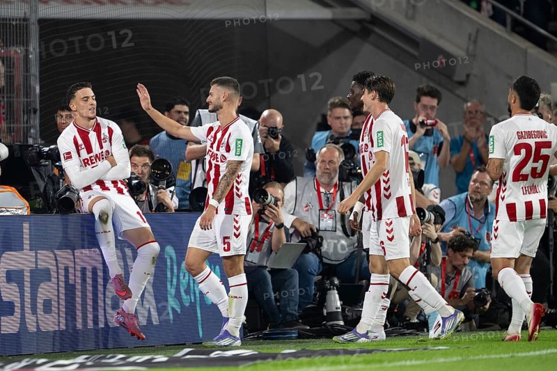 (DFL/DFB REGULATES PROHIBIT ANY USE OF PHOTOGRAPHS AS IMAGE SEQUENCES AND/OR QUASI-VIDEO), RheinEnergieStadion, Cologne, North Rhine-Westphalia, Said el Mala (1.FC Köln, Midfield, #13), Tom Krauß (1.FC Köln, Midfield, #5), 1st Bundesliga, 1.FC Köln, SC Freiburg on 31.08.2025 at the RheinEnergieStadion in Cologne Germany