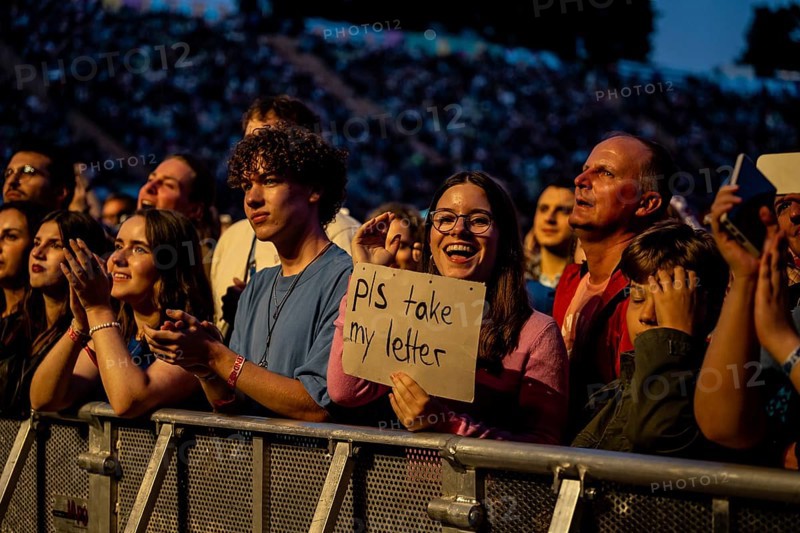 Visitor shows sign at the performance of Raye at the Superbloom Festival, Day 1 at the Olympiapark, Munich, 30/08/2025