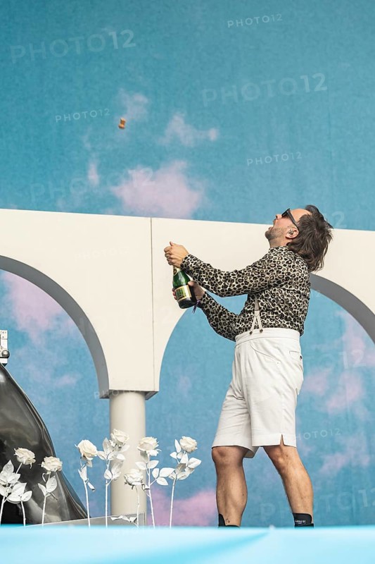 Ralph Stachulla (Keyboarder) of Roy Bianco & Die Abbrunzati Boys with champagne bottle at the Superbloom Festival, Day 1 at Olympiapark, Munich, 30/08/2025