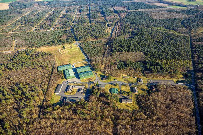 Aerial photo, Keller Pyro, storage facility for rent in Olfen, forest area Hullerner Straße, Olfen-Kirchspiel, Olfen, Münsterland, North Rhine-Westphalia, Germany, DE, Europe, aerial photo, aerial photography, aerial photography, Pyroland, overview, bird's-eye view, forest area, birds-eyes view, overview