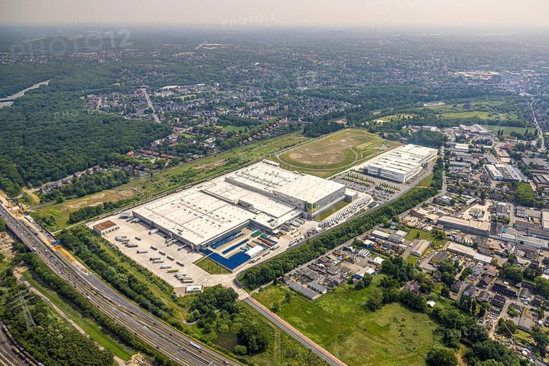 Aerial view, EDEKA Rhein-Ruhr central warehouse, Picnic FCA Oberhausen GmbH e-food warehouse, Schwarze Heide construction site, Schwarze Heide, Oberhausen, Ruhr area, North Rhine-Westphalia, Germany, construction work, construction area, construction site, construction site, construction project, construction site, DE, Europe, commercial enterprises, commercial area, commercial area, commercial property, commercial park, commercial location, commercial use, industrial area, industrial location, logistics, logistics service, logistics service provider, logistics provider, logistics centre, aerial view, aerial photography, aerial photography, new construction, overview, bird's-eye view, overview, OberhausenNord