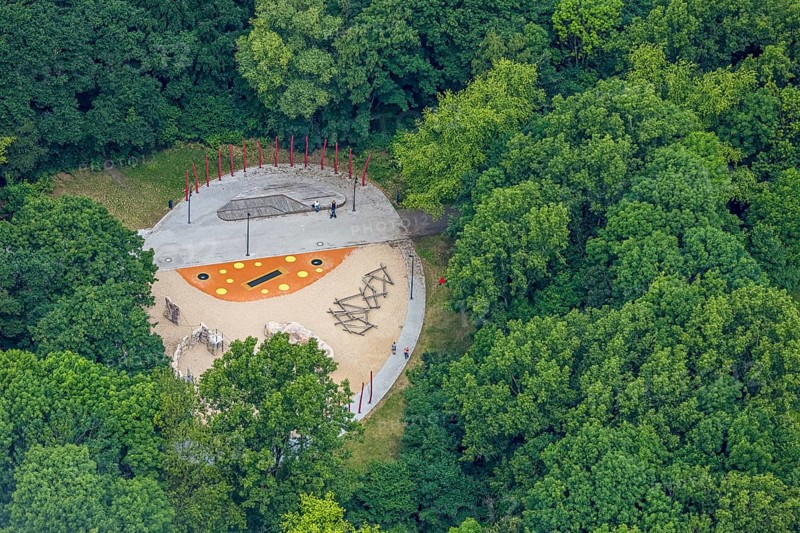 Aerial view, Revierpark Vonderortand playground equipment in the forest, Bottroper Straße, Osterfeld, Oberhausen, Ruhr area, North Rhine-Westphalia, Germany, DE, Europe, leisure centre, aerial view, aerial photography, aerial photography, park, overview, bird's-eye view, forest area, birds-eyes view, overview, OberhausenNord