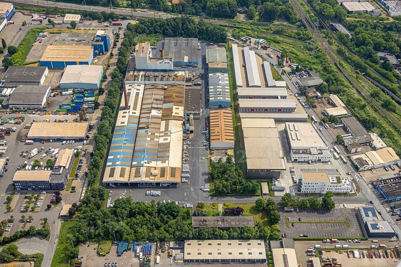 Aerial view, industrial area West 2, commercial area Zum Eisenhammer, company Trane Zum Eisenhammer 23a, Oberhausen, Ruhr area, North Rhine-Westphalia, Germany, DE, Europe, commercial enterprises, commercial area, commercial property, commercial site, commercial use, industrial area, industrial site, aerial photograph, aerial photography, aerial photography, overview, bird's eye view, birds-eyes view, overview, OberhausenSued