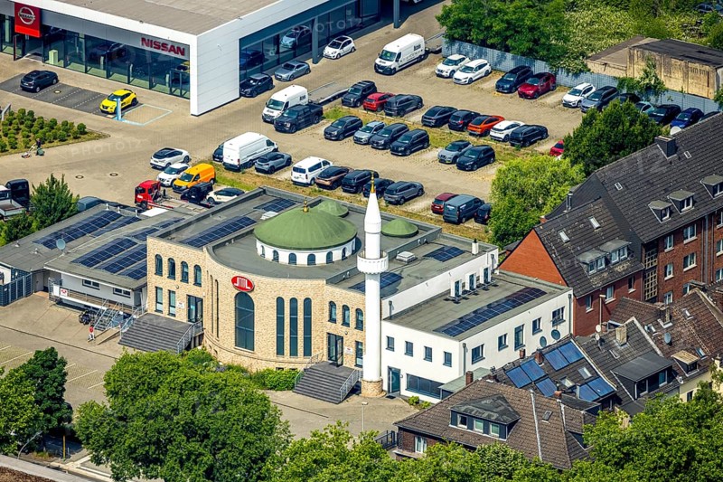 Aerial view, DITIB Central Mosque Oberhausen at Duisburger Straße, Oberhausen, Ruhr area, North Rhine-Westphalia, Germany, place of worship, DE, Europe, religious community, place of worship, holy place, church, parish, denomination, aerial view, aerial photography, aerial photography, religion, religious site, overview, bird's-eye view, overview, OberhausenSued