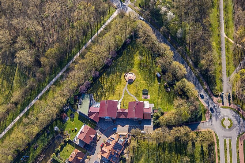 Aerial view, residential building Am Schlossgraben, roundabout Schlossstraße, triangular garden, Nordkirchen, Münsterland, North Rhine-Westphalia, Germany, DE, Europe, aerial view, aerial photography, aerial photography, overview, bird's-eye view, overview