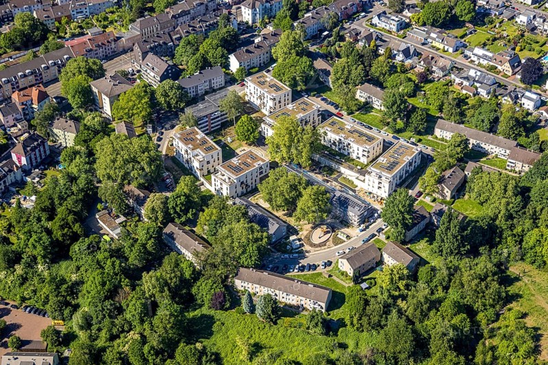 Aerial view, new building project multi-family houses residential area at Elisabeth-Selbert-Straße, Altstadt II - Nordost, Mülheim an der Ruhr, Ruhr area, North Rhine-Westphalia, Germany, architecture, DE, Elisabeth-Selbert-Straße, Europe, green trees, green areas, houses, infrastructure, aerial view, aerial photography, aerial photography, apartment buildings, Mülheim, new building, perspective, settlement, summer, city view, urban development, urban layout, urban, daylight, overview, environment, urban, bird's eye view, residential area, residential building, residential buildings, living space, birds-eyes view, outdoor, modern, new, overview