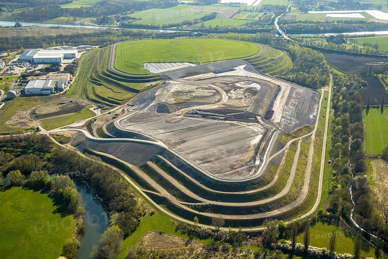 Aerial view, landfill site at Lünener Straße, Waltrop, Ruhr area, North Rhine-Westphalia, Germany, DE, Europe, aerial view, aerial photography, aerial photography, Lünen, Münsterland, overview, bird's-eye view, overview