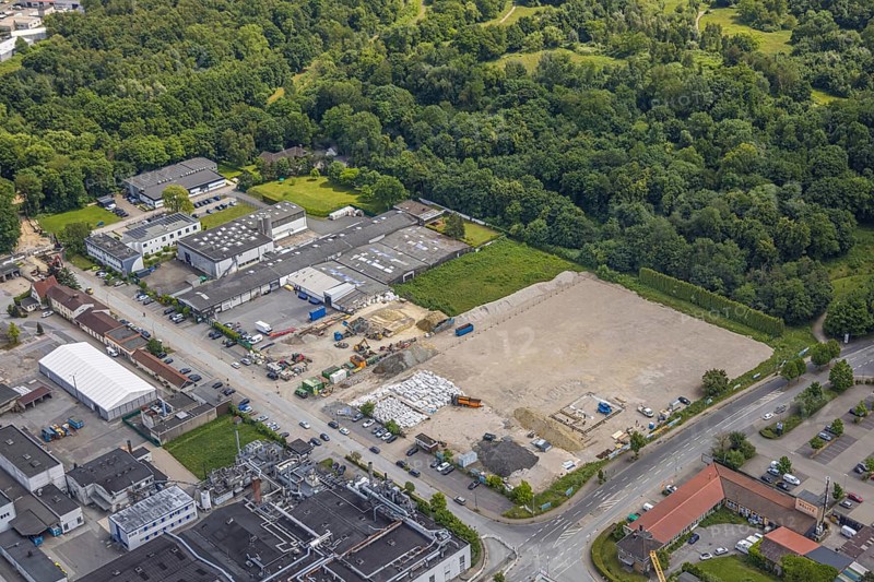 Aerial view, industrial estate and brownfield site Am Trimbuschhof, Sodingen, Herne, Ruhr area, North Rhine-Westphalia, Germany, DE, Europe, commercial enterprises, commercial area, industrial estate, commercial property, business park, commercial site, commercial use, industrial area, industrial site, aerial photograph, aerial photography, aerial photography, overview, bird's-eye view, overview, HernerechtsderA43