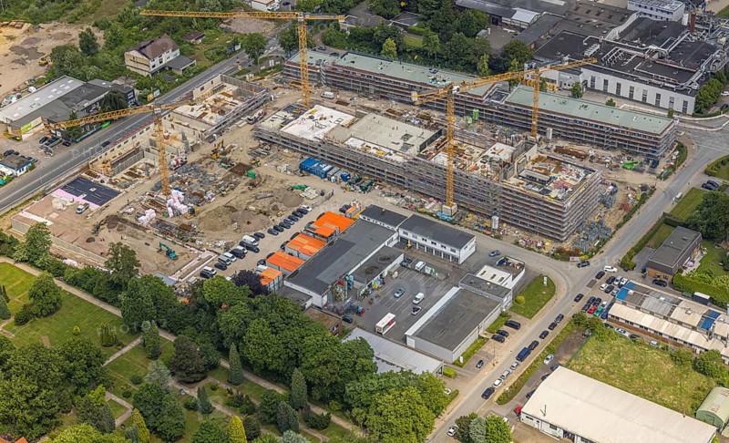 Aerial view, construction site with new building in the commercial area Am Trimbuschhof, Sodingen, Herne, Ruhr area, North Rhine-Westphalia, Germany, Am Trimbuschhof, arrangement, architecture, construction work, construction area, construction site, building plots, construction cranes, construction project, construction site, business area, DE, drone image, development, Europe, progress, building, terrain, commercial buildings, commercial enterprises, commercial area, commercial area, commercial property, commercial park, commercial site, commercial use, industrial area, industrial site, infrastructure, construction, land development, aerial photography, aerial photography, aerial photography, machinery, new construction, perspective, regions, summer, city view, urban development, urban planning, daylight, technology, overview, urban, bird's-eye view, economy, birds-eyes view, modern, overview, HernerechtsderA43