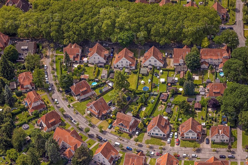 Aerial view, miners' housing estate Teutoburgia with red roofs, houses and gardens, Börnig, Herne, Ruhr area, North Rhine-Westphalia, Germany, workers' houses, workers' housing estate, miners' housing estate, mining housing estate, DE, Europe, aerial view, aerial photography, aerial photography, settlement, overview, bird's eye view, housing estate, colliery houses, colliery housing estate, birds-eyes view, overview, social housing, HernerechtsderA43