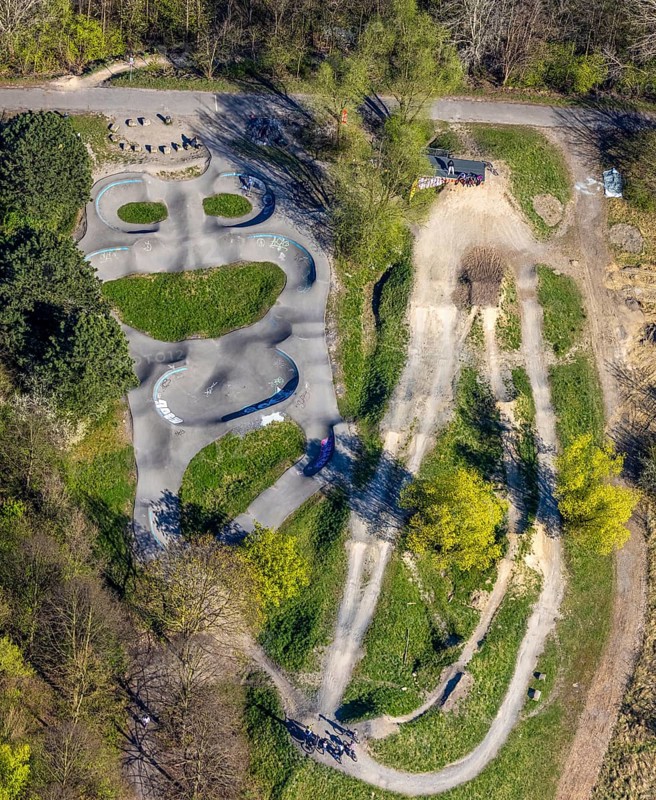 Aerial view, Bike Park Lünen Halde Victoria 3/4, Lünen-Süd, Lünen, Ruhr area, North Rhine-Westphalia, Germany, DE, Europe, aerial view, aerial photography, aerial photography, Münsterland, overview, bird's eye view, birds-eyes view, overview