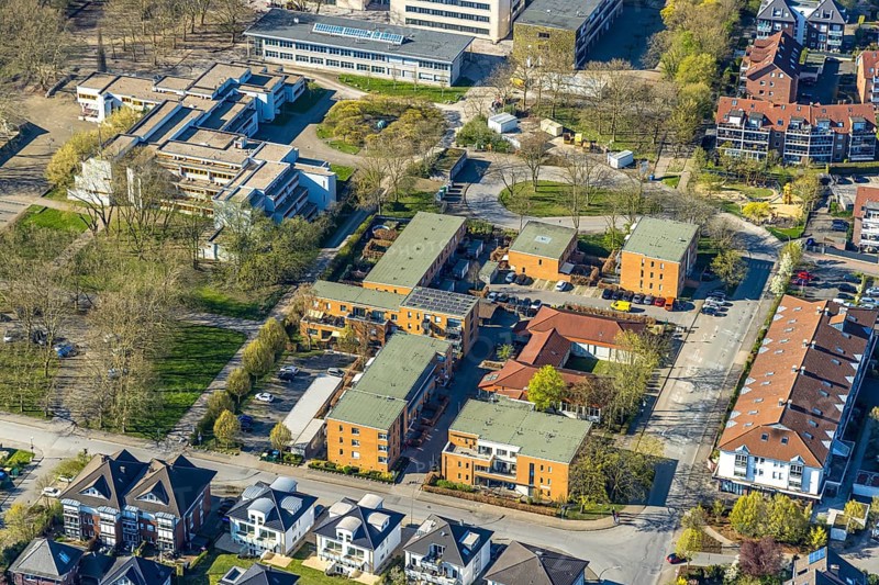 Aerial view, evang. parish Lünen, Heiland Gemeindehaus, Nordlünen, Lünen, Ruhr area, North Rhine-Westphalia, Germany, DE, Europe, aerial view, aerial photography, aerial photography, Münsterland, overview, bird's eye view, birds-eyes view, overview