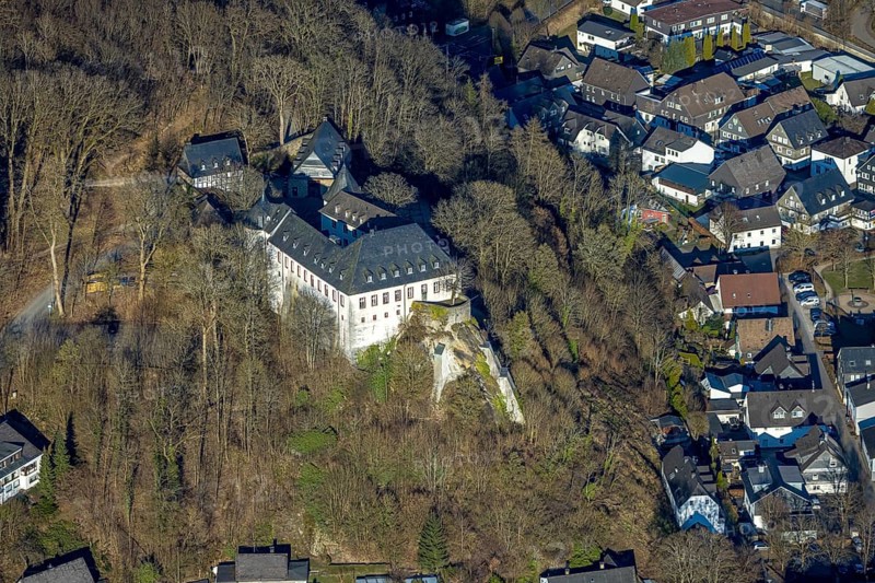 Aerial view, Bilstein Castle, youth hostel and historical sight, Bilstein, Lennestadt, Sauerland, North Rhine-Westphalia, Germany, castle, DE, DJH youth hostel, Europe, youth hostel, aerial photograph, aerial photography, aerial photography, castle, overview, bird's-eye view, birds-eyes view, overview
