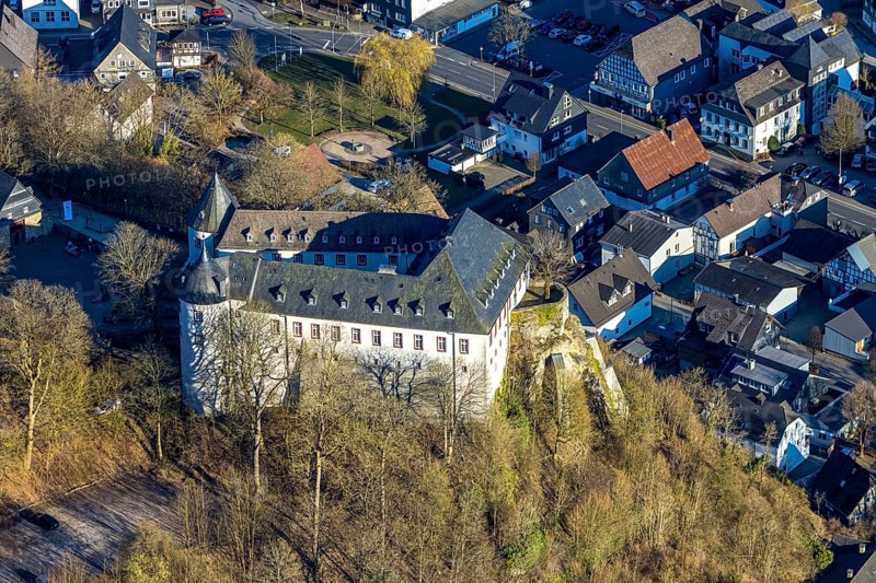 Aerial view, Bilstein Castle, youth hostel and historical sight, Bilstein, Lennestadt, Sauerland, North Rhine-Westphalia, Germany, castle, DE, DJH youth hostel, Europe, youth hostel, aerial photograph, aerial photography, aerial photography, castle, overview, bird's-eye view, birds-eyes view, overview