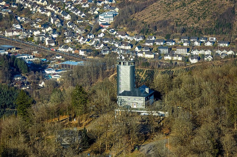 Aerial view, Hohe Bracht Café and Observation Tower, Bilstein, Lennestadt, Sauerland, North Rhine-Westphalia, Germany, viewpoint, observation tower, mountain top, café, DE, monument, recreation area, Europe, inn, gastronomy, aerial view, aerial photography, aerial photography, restaurant, broadcasting tower, tower, overview, bird's eye view, birds-eyes view, overview