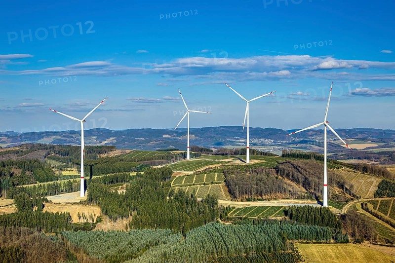 Aerial photo, wind turbine park, wind power plant, Langenei, blue sky and distant view, forest prayer with forest damage, Lennestadt, Sauerland, North Rhine-Westphalia, Germany, alternative energy, DE, Europe, aerial photo, aerial photography, aerial photography, overview, bird's-eye view, WEA, wind energy, wind power, wind farm, wind turbine, wind turbines, birds-eyes view, overview