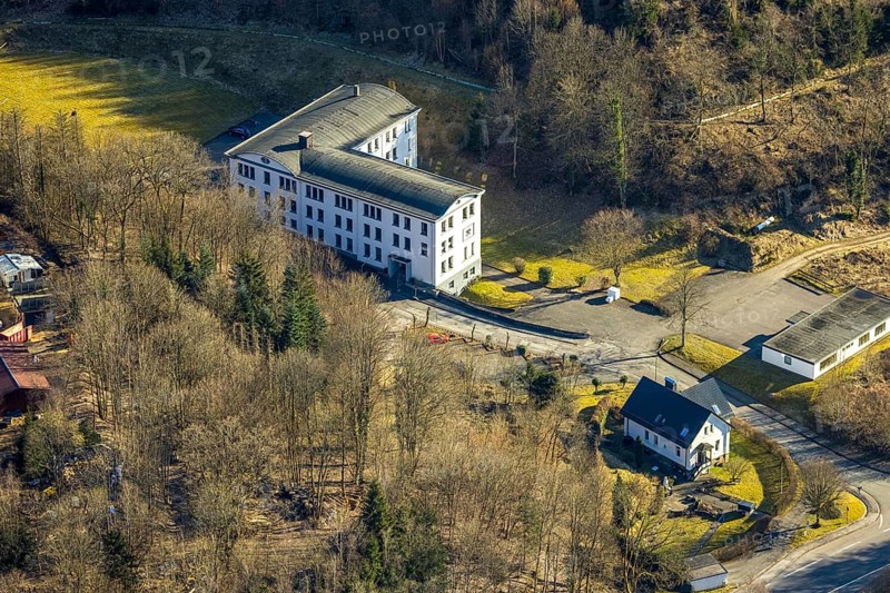 Aerial photo, Sachtleben Bergbau Verwaltungs-GmbH company headquarters, Meggen, Lennestadt, Sauerland, North Rhine-Westphalia, Germany, DE, Europe, commercial enterprises, commercial area, commercial property, commercial site, commercial use, industrial site, aerial photograph, aerial photography, aerial photography, overview, bird's-eye view, overview