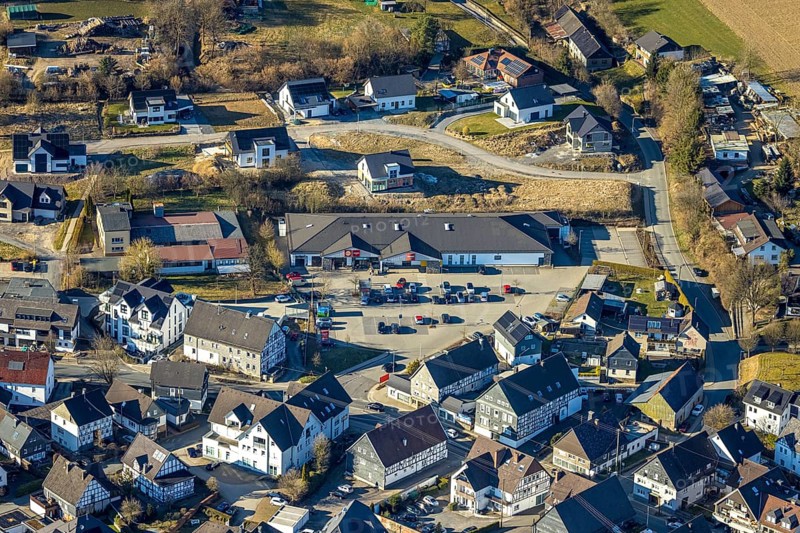 Aerial view, Penny supermarket, Elspe, Lennestadt, Sauerland, North Rhine-Westphalia, Germany, DE, shopping centre, shopping markets, shopping place, shopping mall, Europe, aerial view, aerial photography, aerial photography, local supply centre, shopping centre, overview, bird's eye view, birds-eyes view, overview