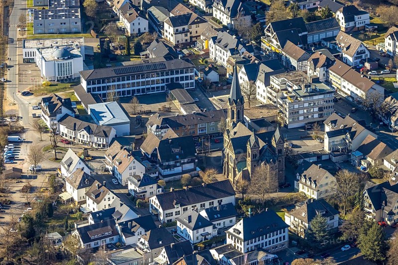 Aerial view, Church of St. Bartholomew and Franciscus School Primary School, Ditib Mosque, Meggen, Lennestadt, Sauerland, North Rhine-Westphalia, Germany, place of worship, education, educational institution, DE, Europe, religious community, place of worship, primary school, holy place, church, parish, denomination, educational institute, aerial view, aerial photography, aerial photography, religion, religious site, school, overview, bird's eye view, birds-eyes view, overview